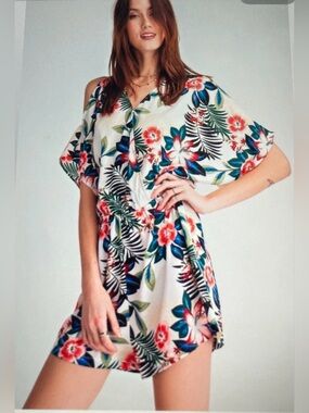 Floral Cold-Shoulder Romper in White